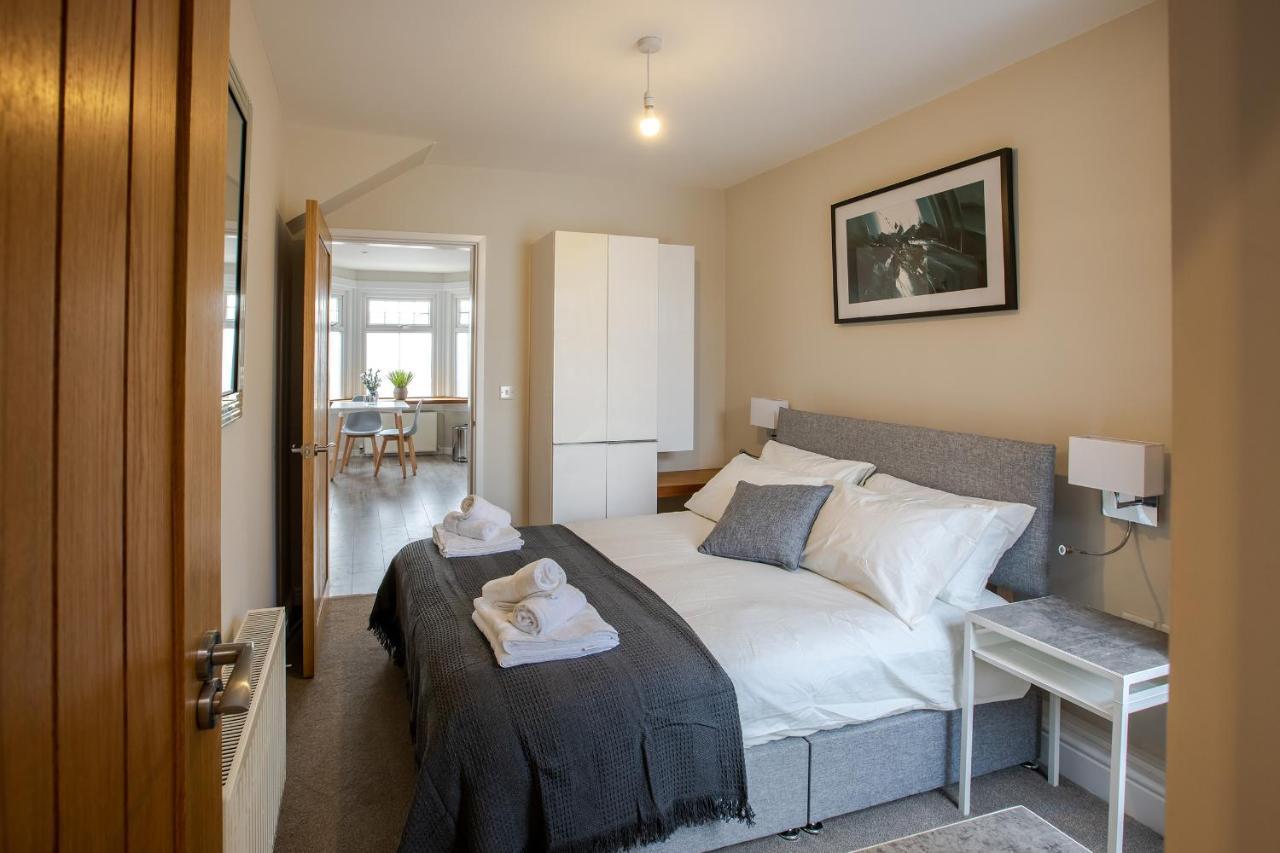 Bright And Luxurious Flat In The Heart Of Reading Exterior foto
